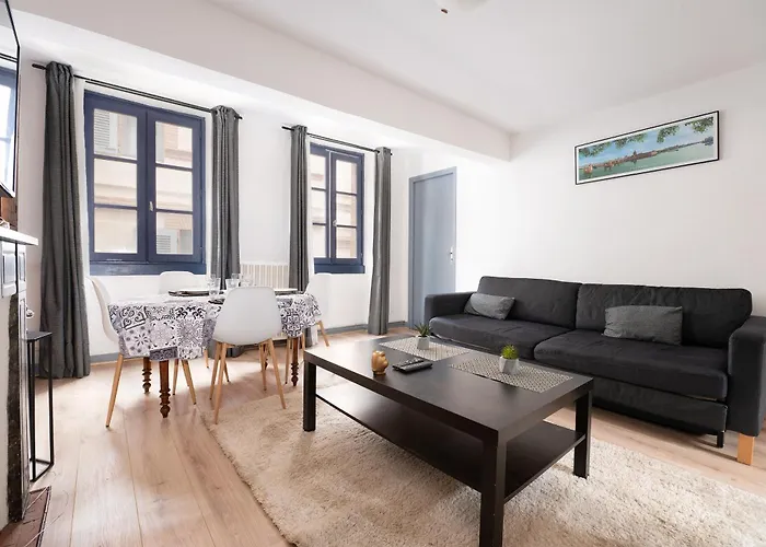 Appartement Charming 2-room Apartment, Place De La Bourse