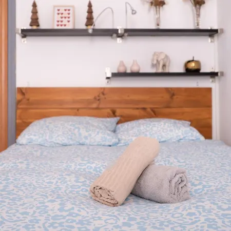 Charming 2-room Apartment, Place De La Bourse *