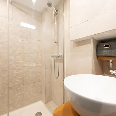 Charming 2-room Apartment, Place De La Bourse Tolosa