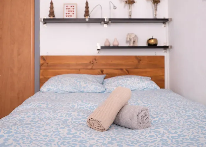 Charming 2-room Apartment, Place De La Bourse *